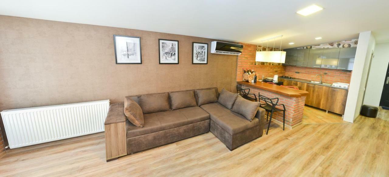 Tbilisi View Apartment ภายนอก รูปภาพ